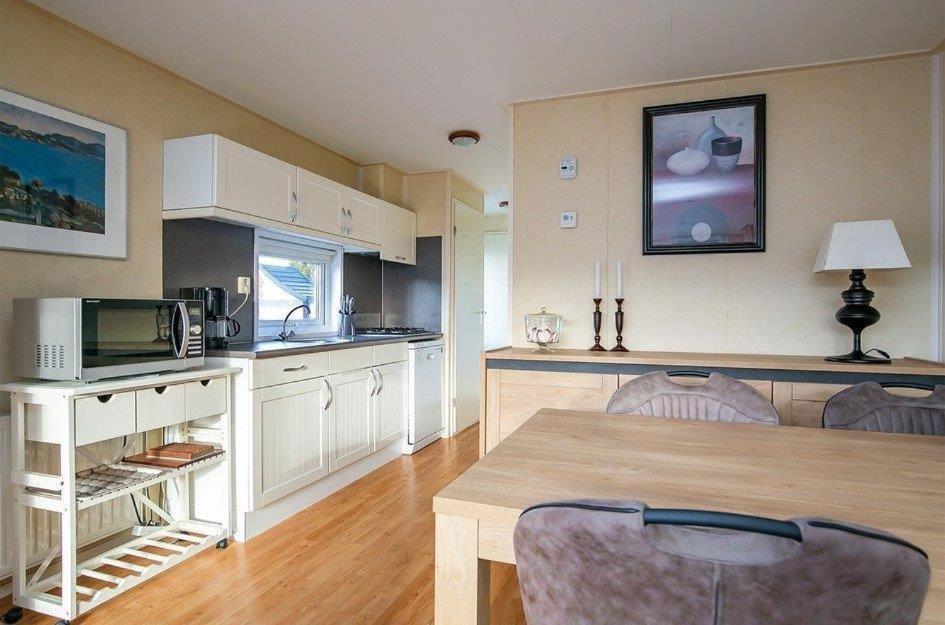 Chalet Lisa 62 Sint Annaland Bagian luar foto